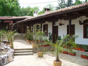 Фотографии Гостевой дом Guest Rooms Cheshmata г. Арбанаси (Болгария) №3 Фото Гостевой дом Guest Rooms Cheshmata г. Арбанаси 3