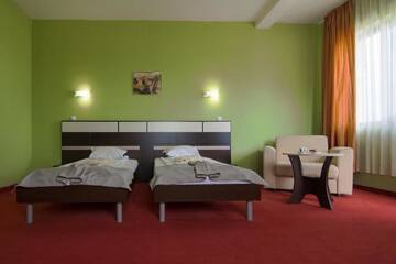 Фото номера Двухместный номер с 2 отдельными кроватями Отель Park Hotel Arbanassi г. Арбанаси 9