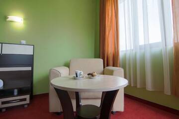 Фото номера Двухместный номер с 2 отдельными кроватями Отель Park Hotel Arbanassi г. Арбанаси 4