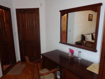 Фото номера Двухместный номер с 1 кроватью Гостевой дом Guest Rooms Cheshmata г. Арбанаси 8