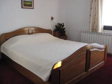 Фото номера Люкс с 1 спальней (для 2 взрослых) Отель Family Hotel Arbanashka Sreshta г. Арбанаси 4